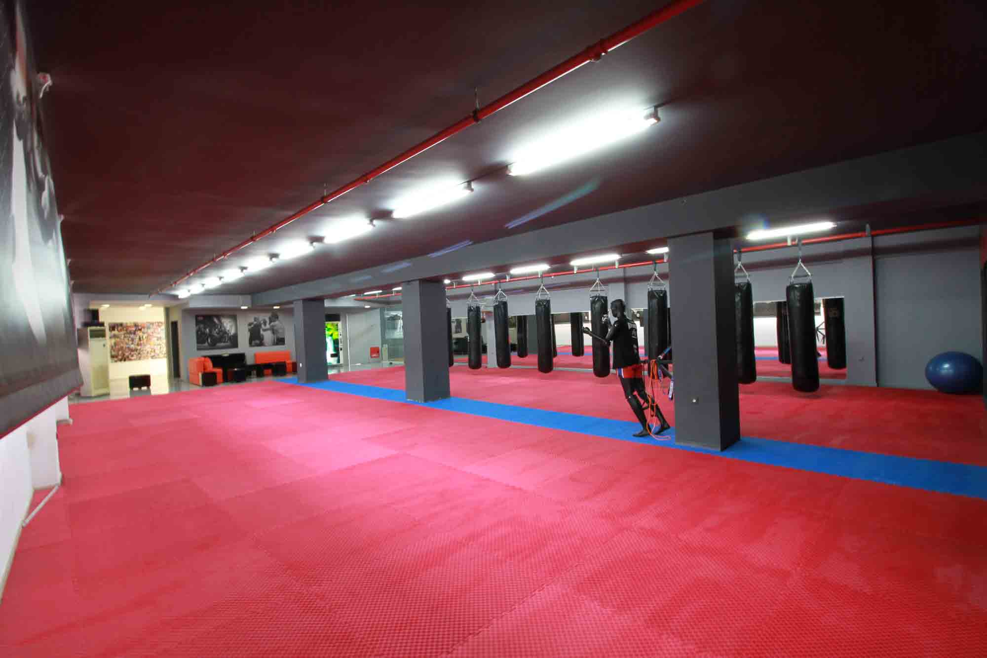 Γυμναστήριο Μαχτικλων Αθλημάτων The Fighting Mall Περιστέρι